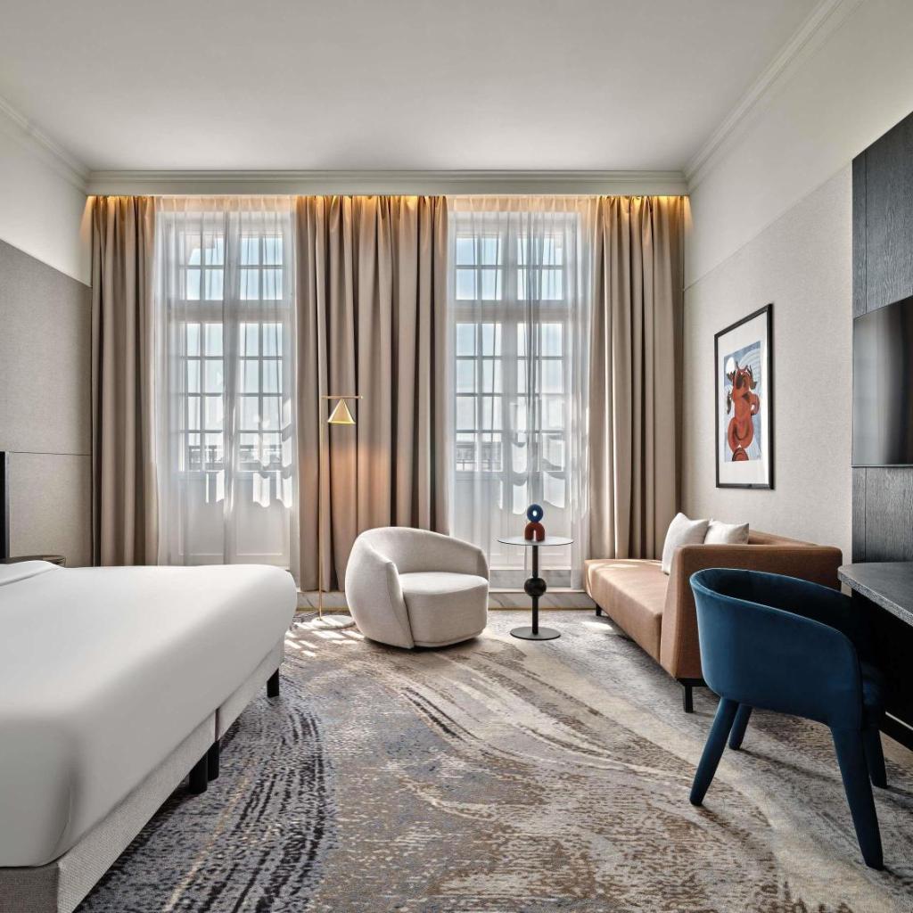 Mövenpick Grand Hotel Wroclaw — 