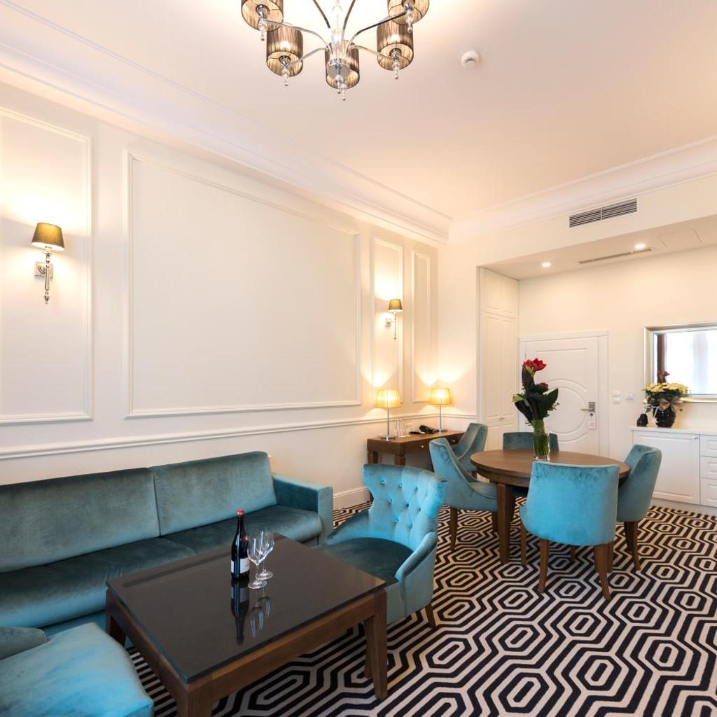 Hotel Royal & Spa — 