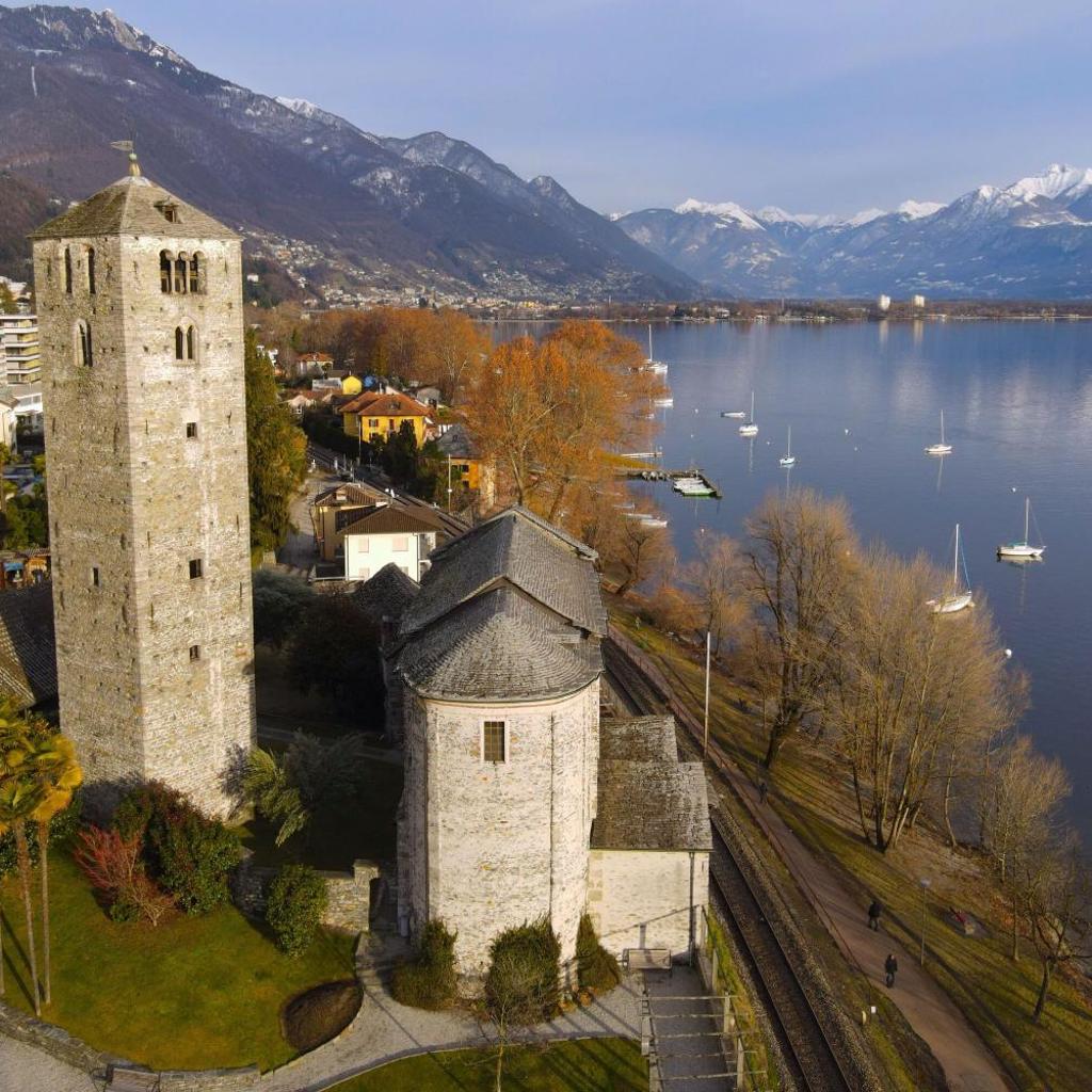 Image 20 - Locarno Area: Quiet Lake view escape 1 - Happy Rentals