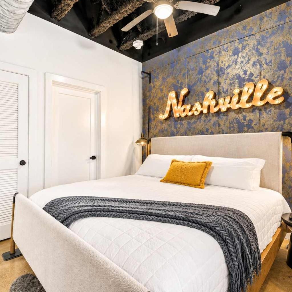 Photograph of Spacious Nashville apartment near Downtown & BNA