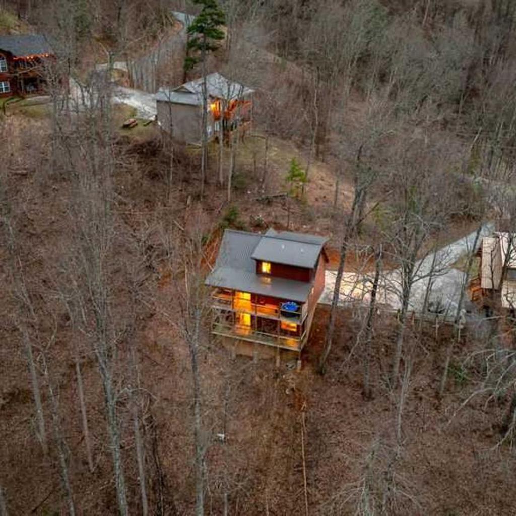 Photograph of Serene View- 10 min to Downtown HotTub Arcade Theater