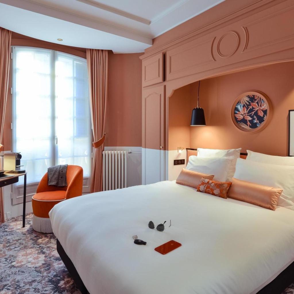 Photograph of Mercure Paris Gare De Lyon Opera Bastille