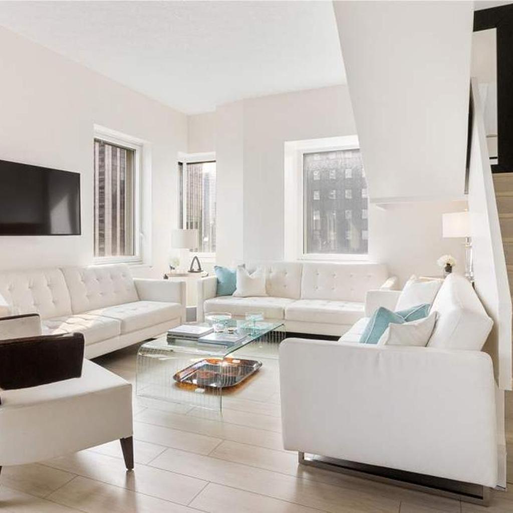 Photograph of Exclusive Luxury Manhattan Penthouse Apartment, Sleeps 10, Midtown