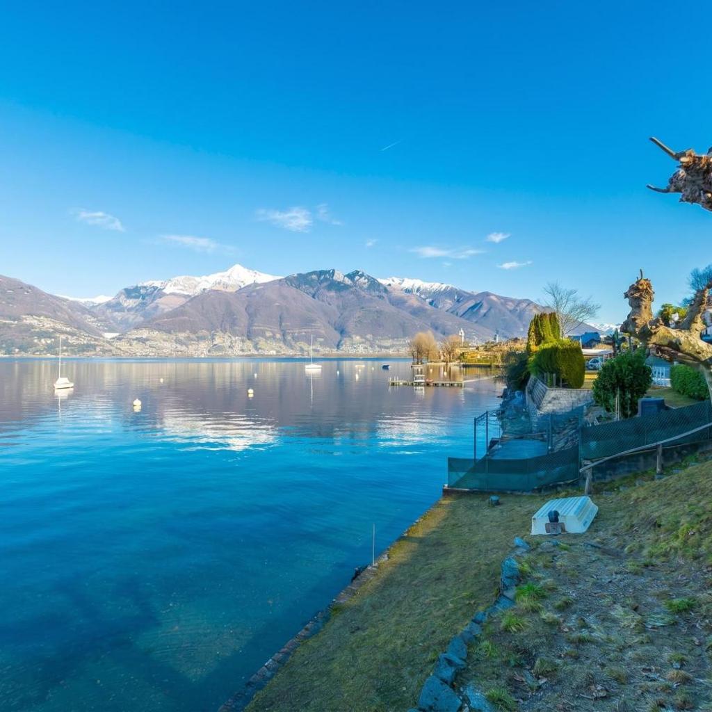 Image 16 - Garden on the lake 2 - Happy Rentals