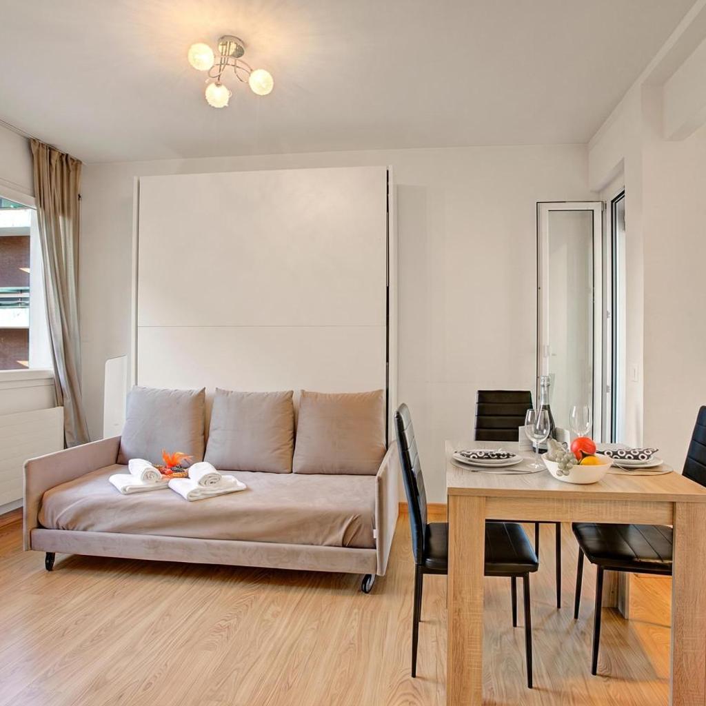 Image 17 - Lean Home - Happy Rentals