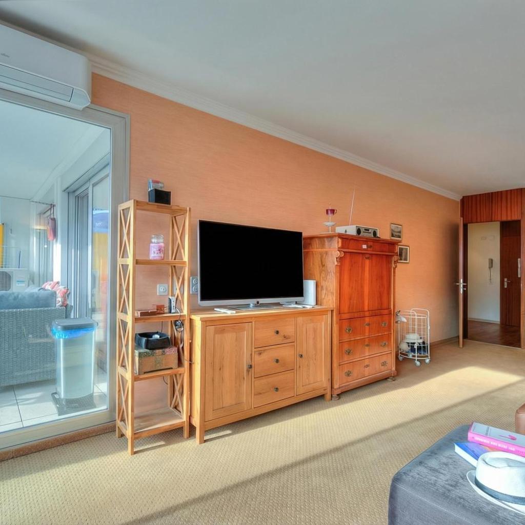 Image 13 - Panorama Maggiore Apartment- Happy Rentals