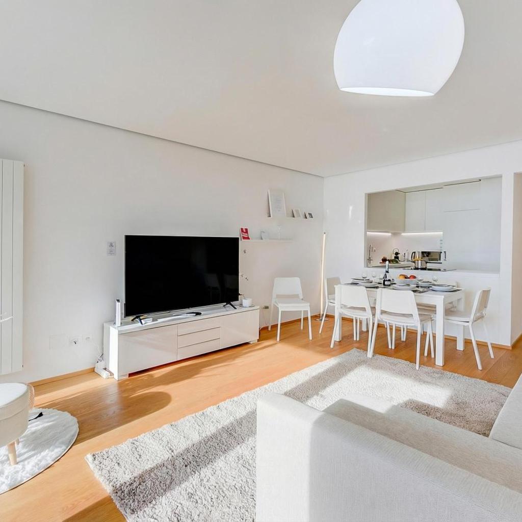Image 13 - Honeymoon with Stunning View - Happy Rentals