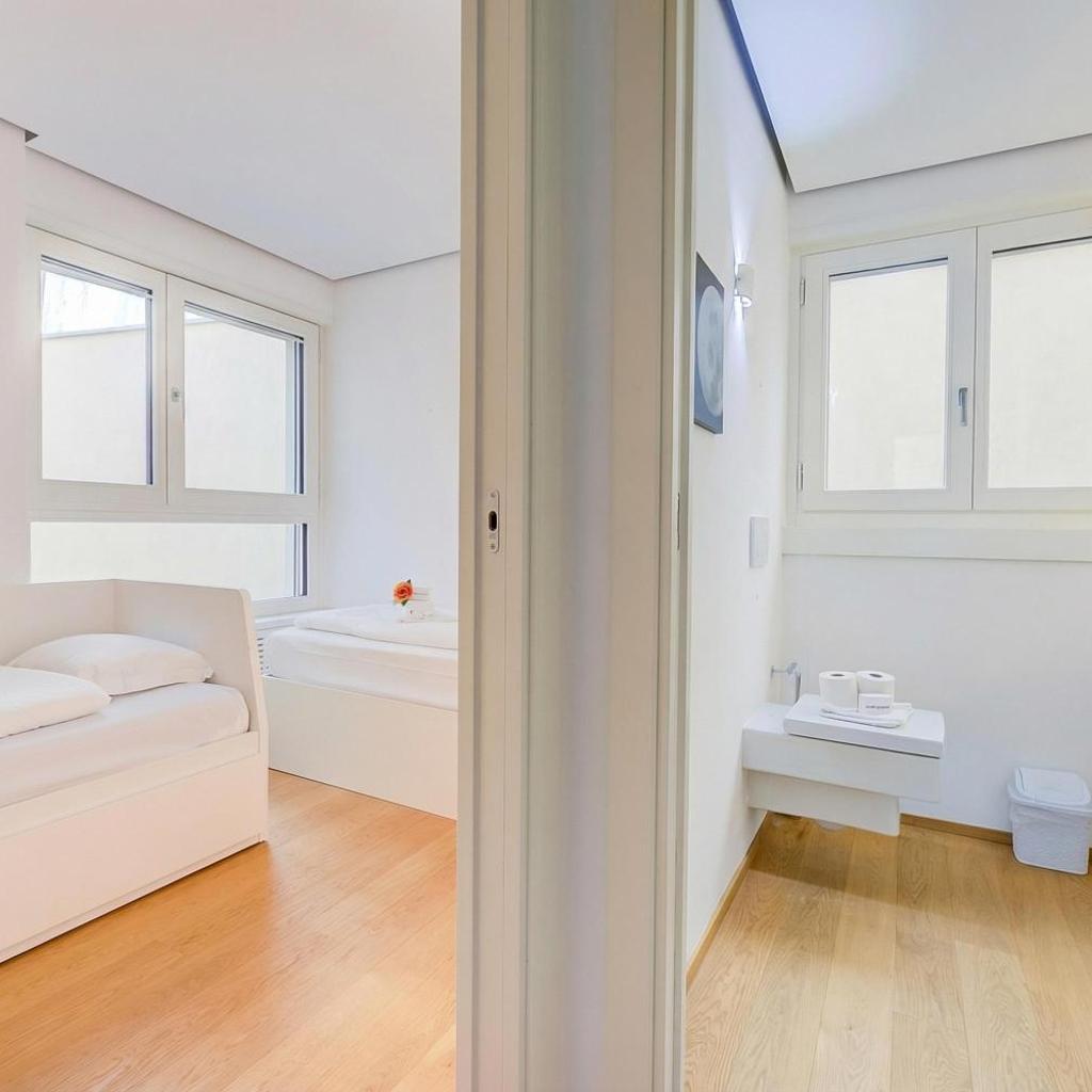 Image 22 - Honeymoon with Stunning View - Happy Rentals