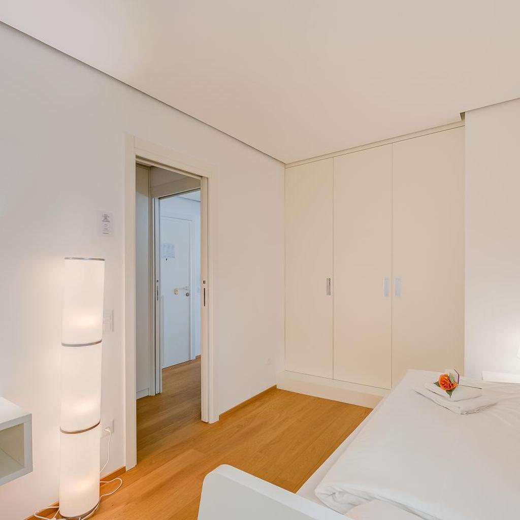 Image 21 - Honeymoon with Stunning View - Happy Rentals