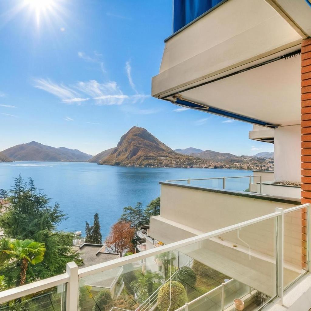 Image 23 - Honeymoon with Stunning View - Happy Rentals