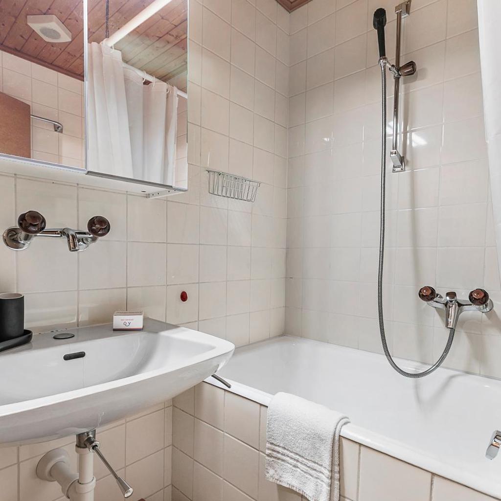Image 8 - Rustico Stock with free wifi- Happy Rentals