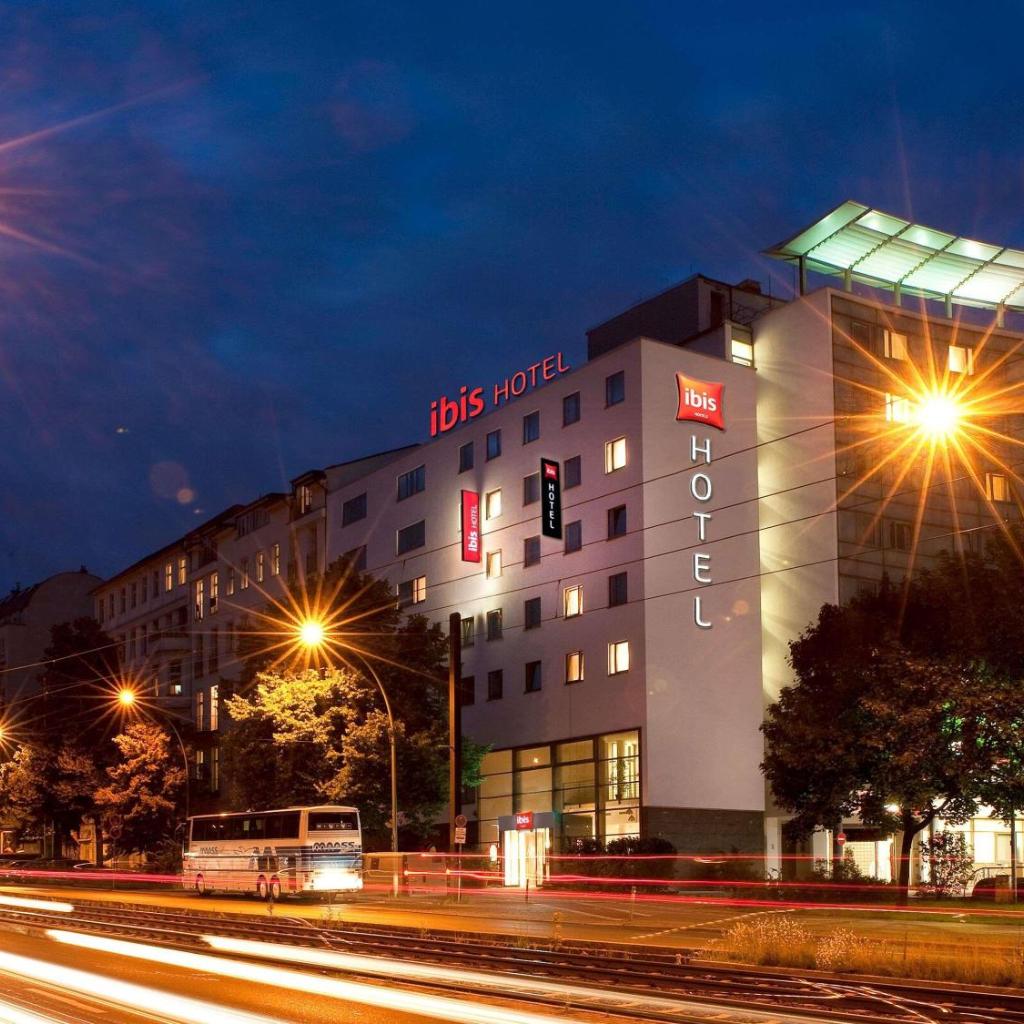 Photograph of ibis Berlin Mitte
