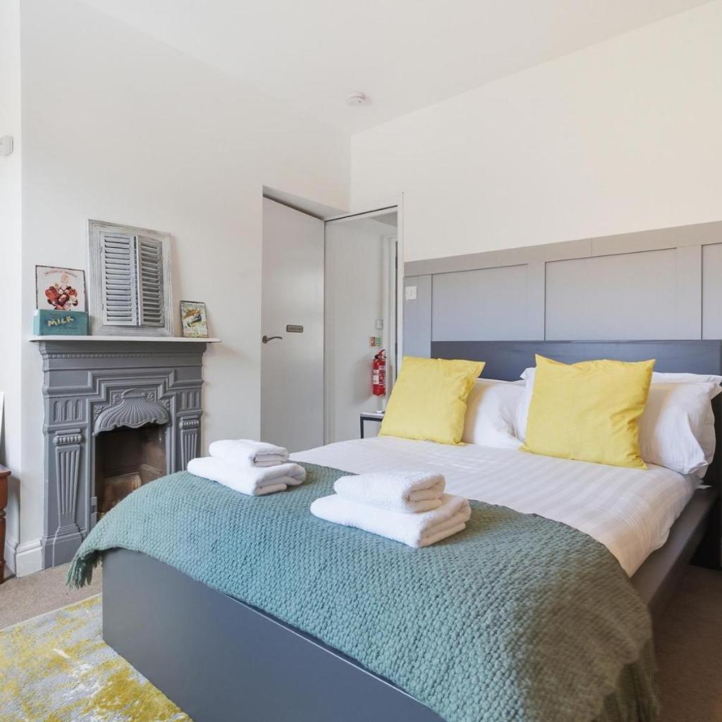 Photograph of Eoforwic Cottage - Lovely Home with Free Parking - Pass the Keys