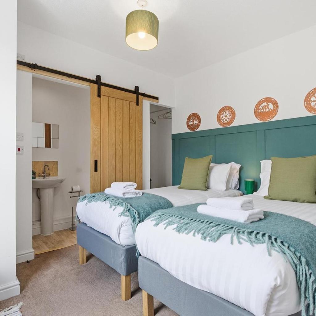 Photograph of Eoforwic Cottage - Lovely Home with Free Parking - Pass the Keys