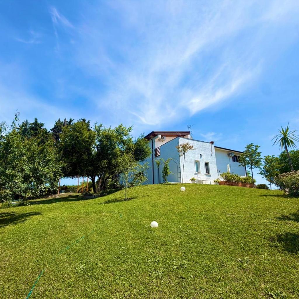 B&B Il Glicine Campagnolo photo