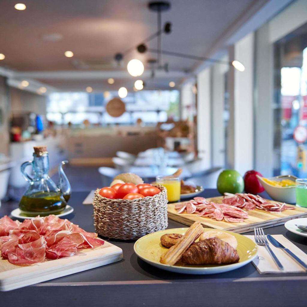 Photograph of Mercure Barcelona Condor