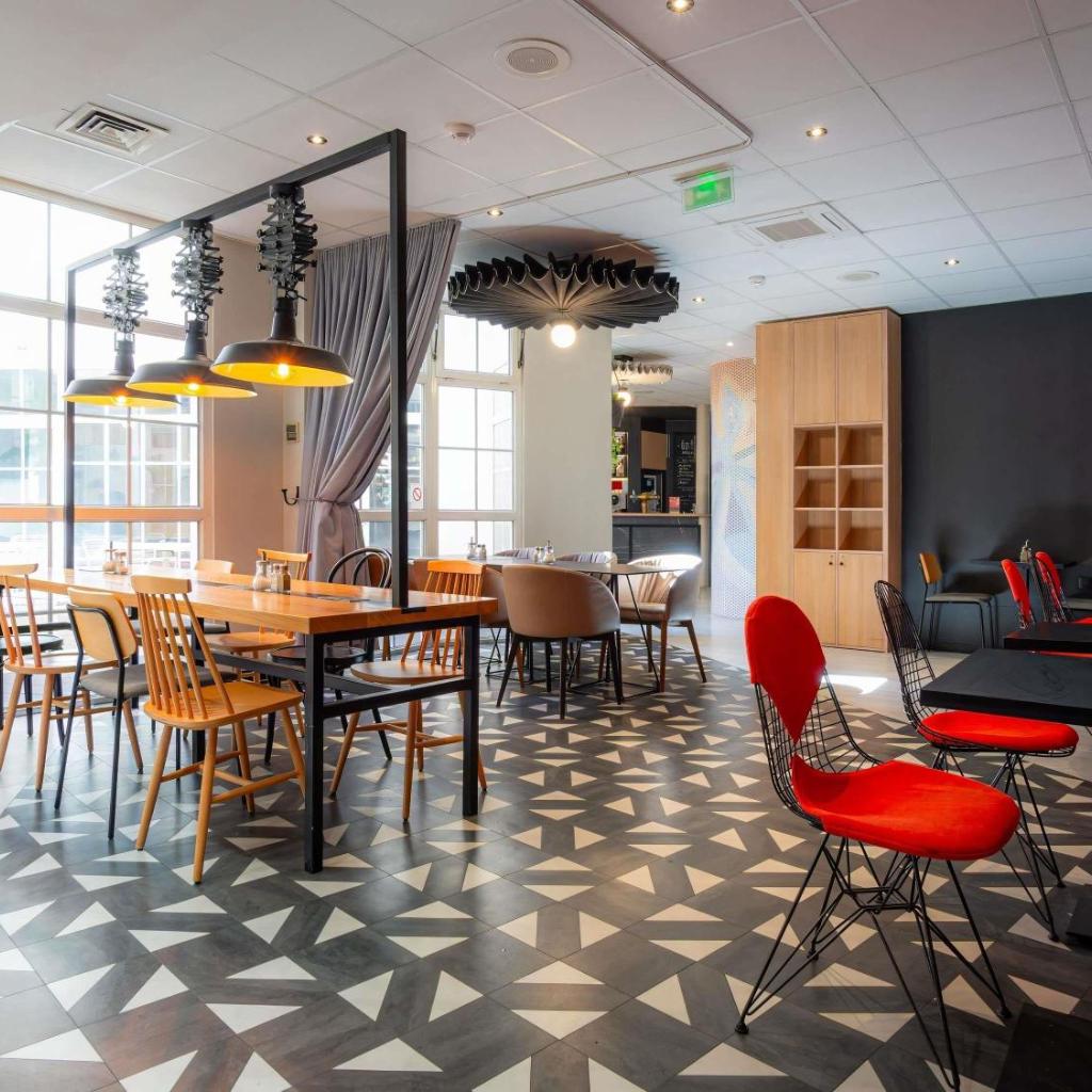 Photograph of ibis Paris Ornano Montmartre Nord 18ème