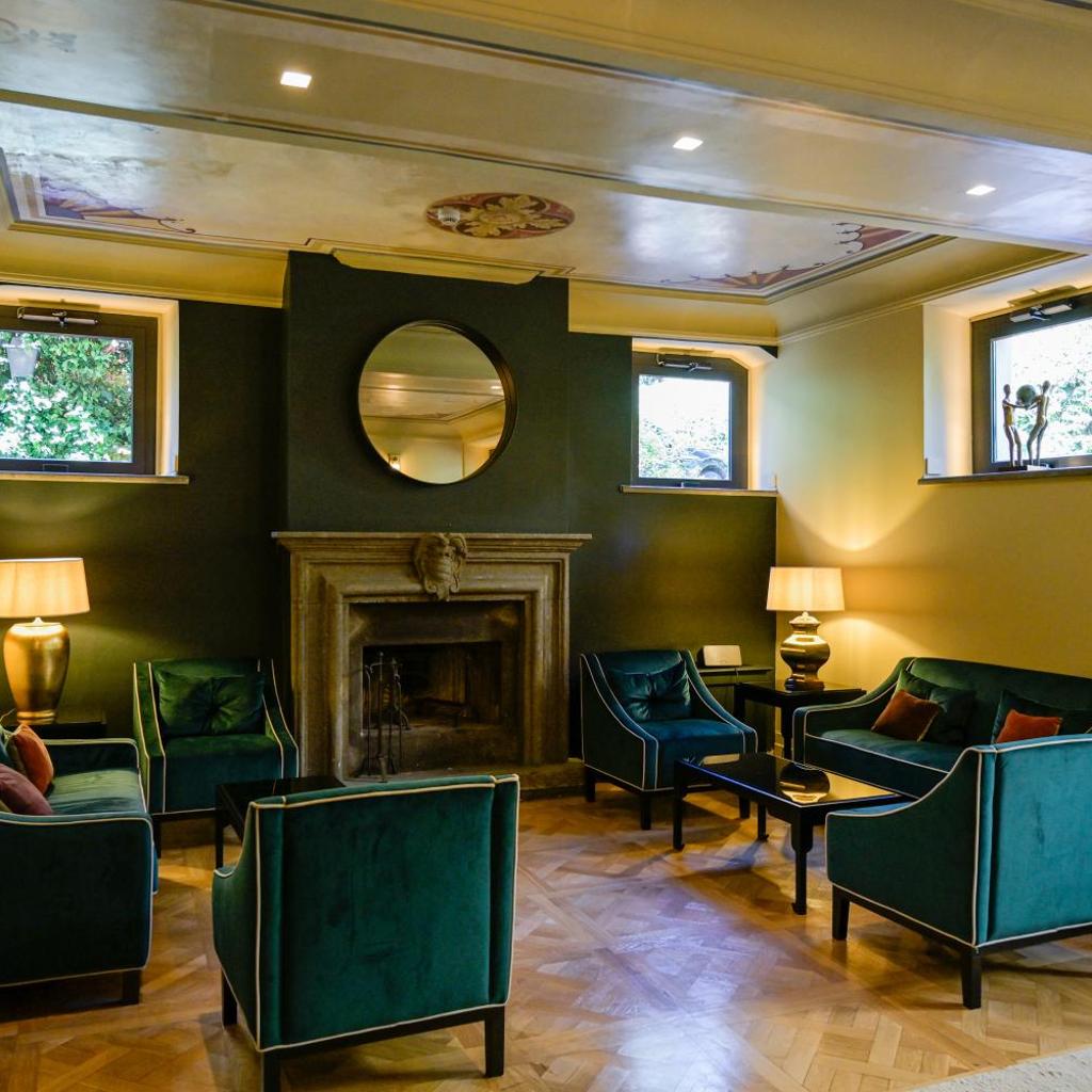Photograph of Hotel Aventino