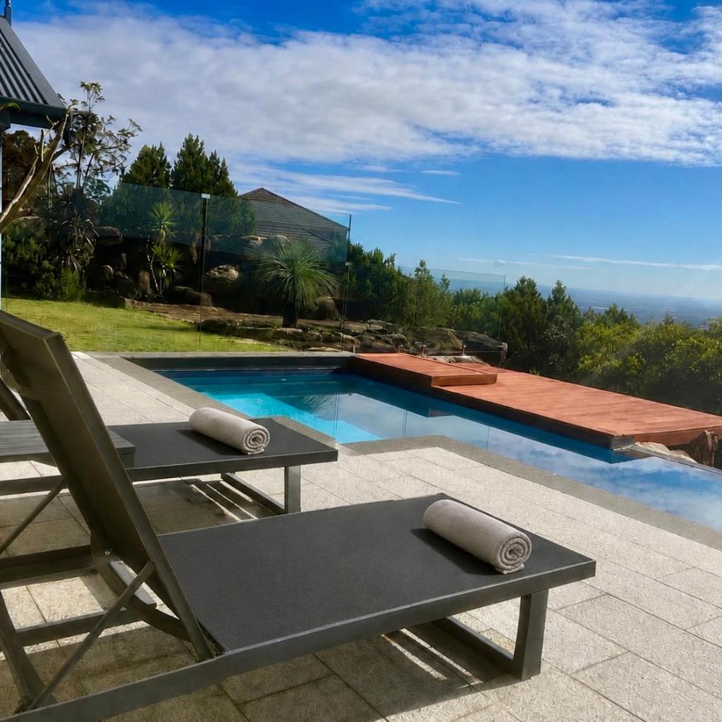 Photograph of Zig Zag Retreat - Hilltop Home With Stunning Views