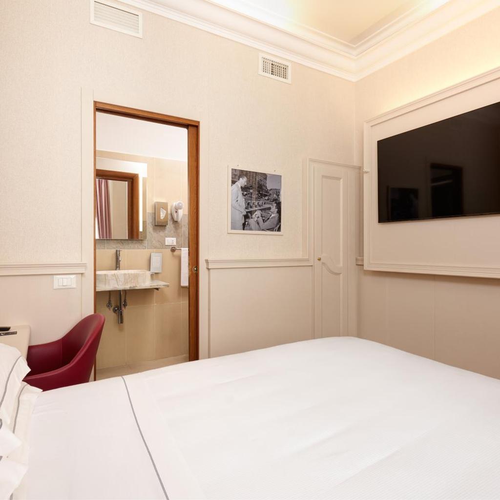 Photograph of Golden Tulip Rome Piram
