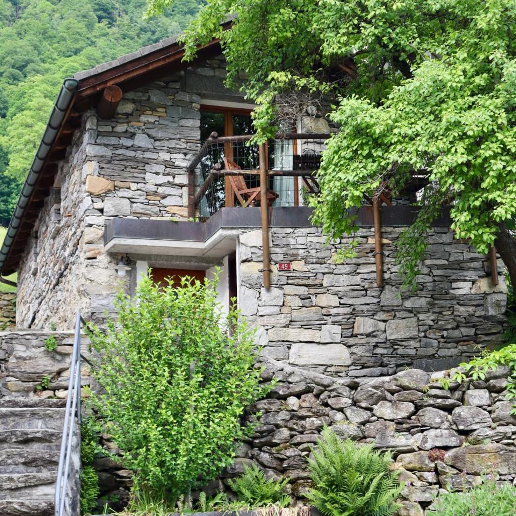 Image 4 - Verzasca Lodge Tea - Charming retreat in nature