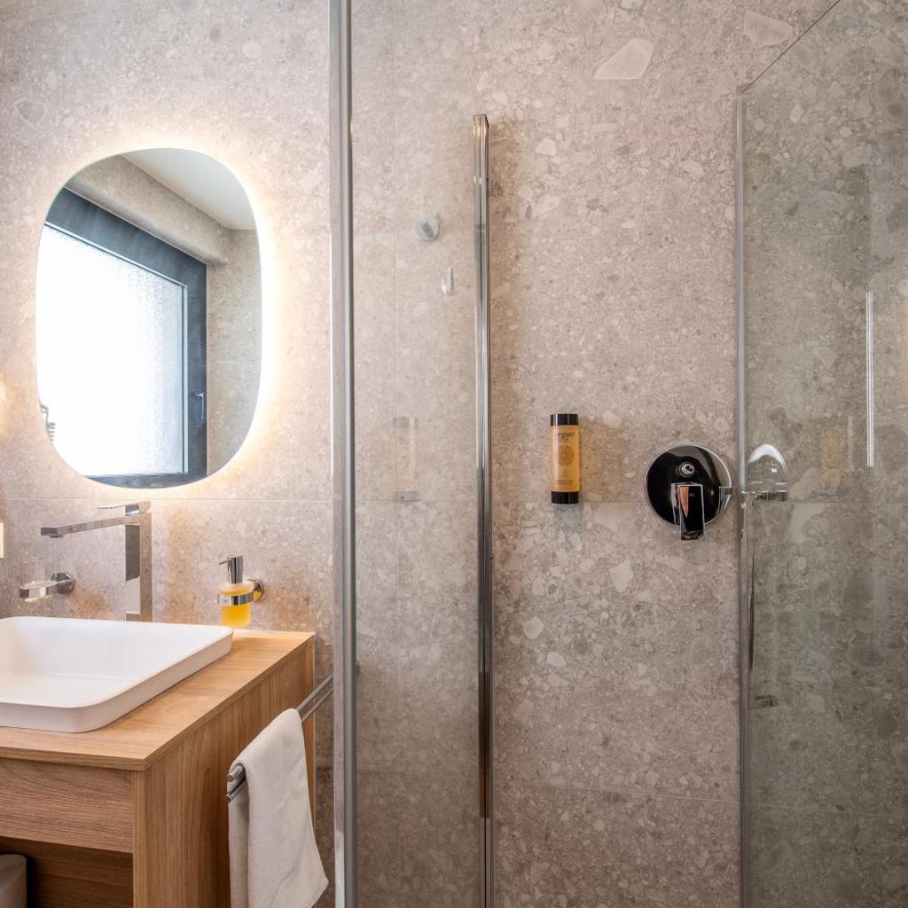 Image 40 - Boutique Suites by Novagen