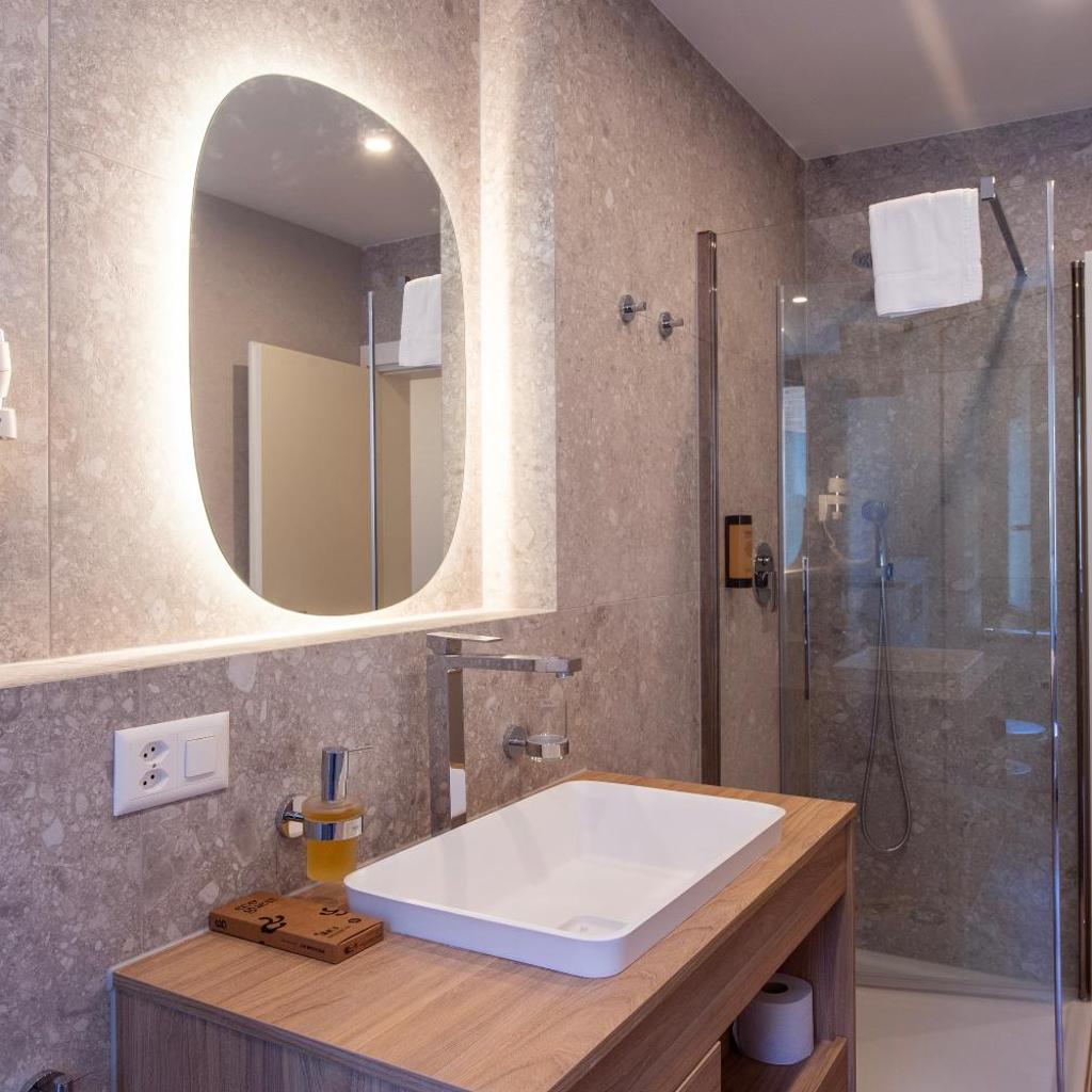 Image 10 - Boutique Suites by Novagen