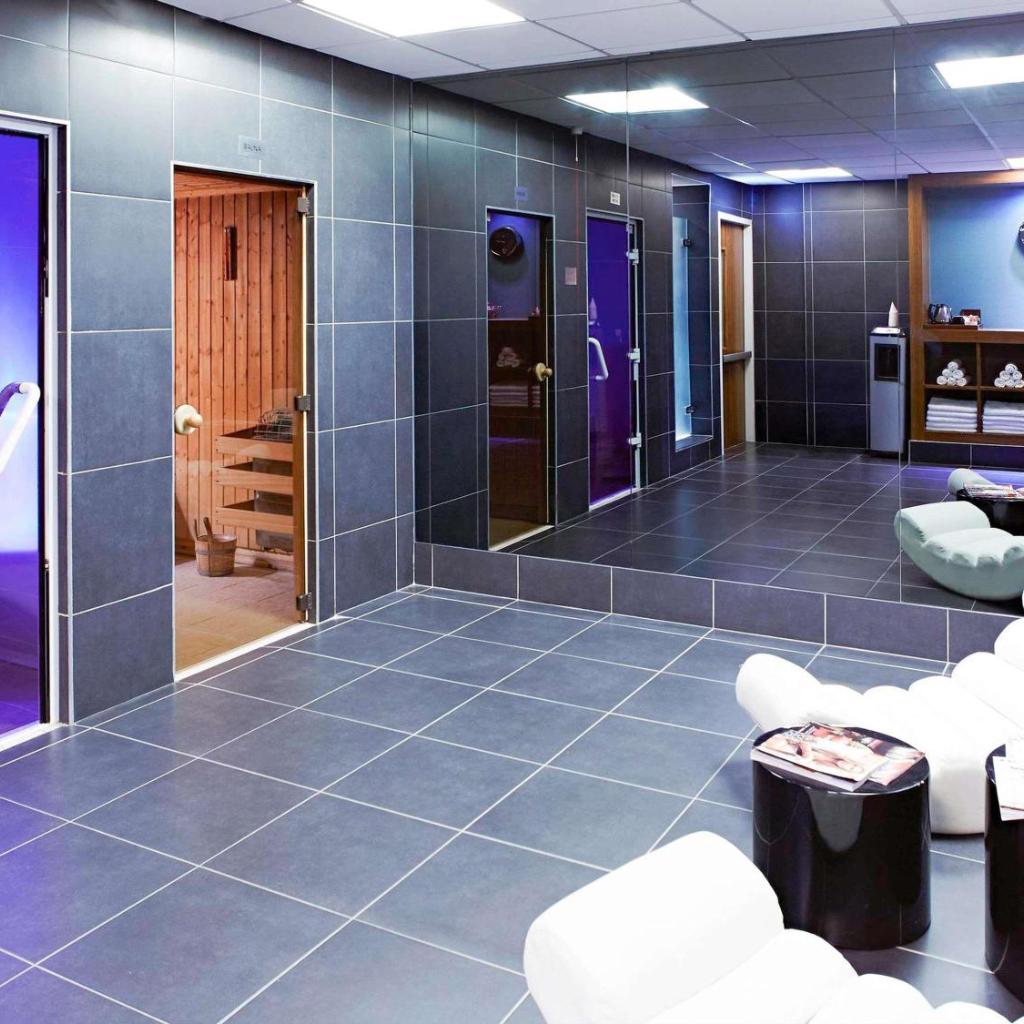 Photograph of Novotel London Waterloo