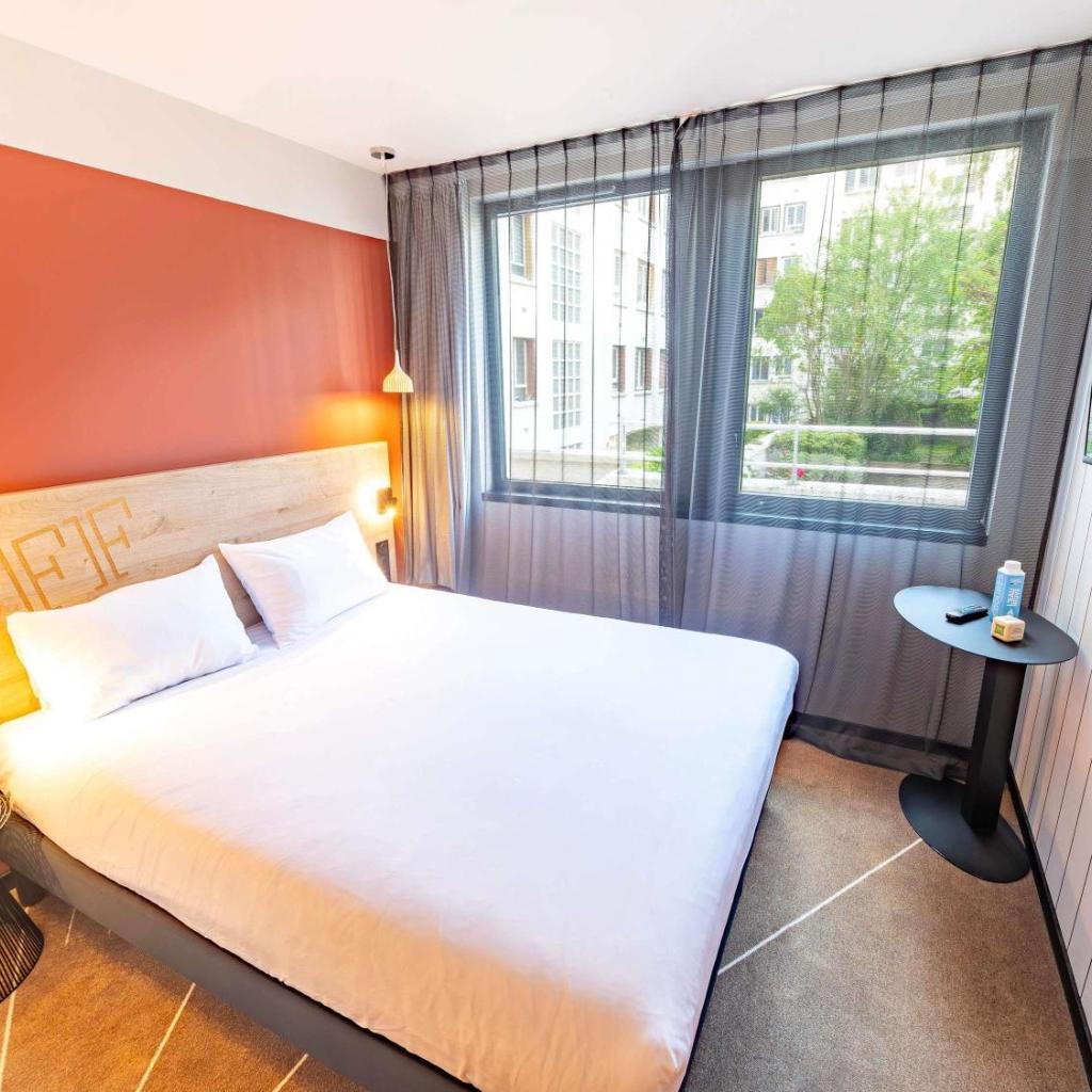 Photograph of ibis Styles Paris 16 Boulogne
