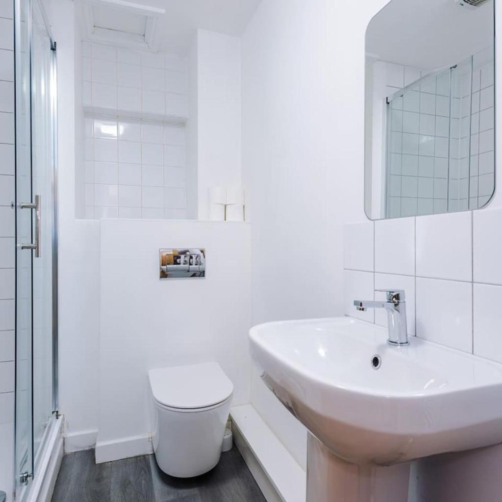 Photograph of Manchester City Centre, Full Kitchen, Wi-Fi