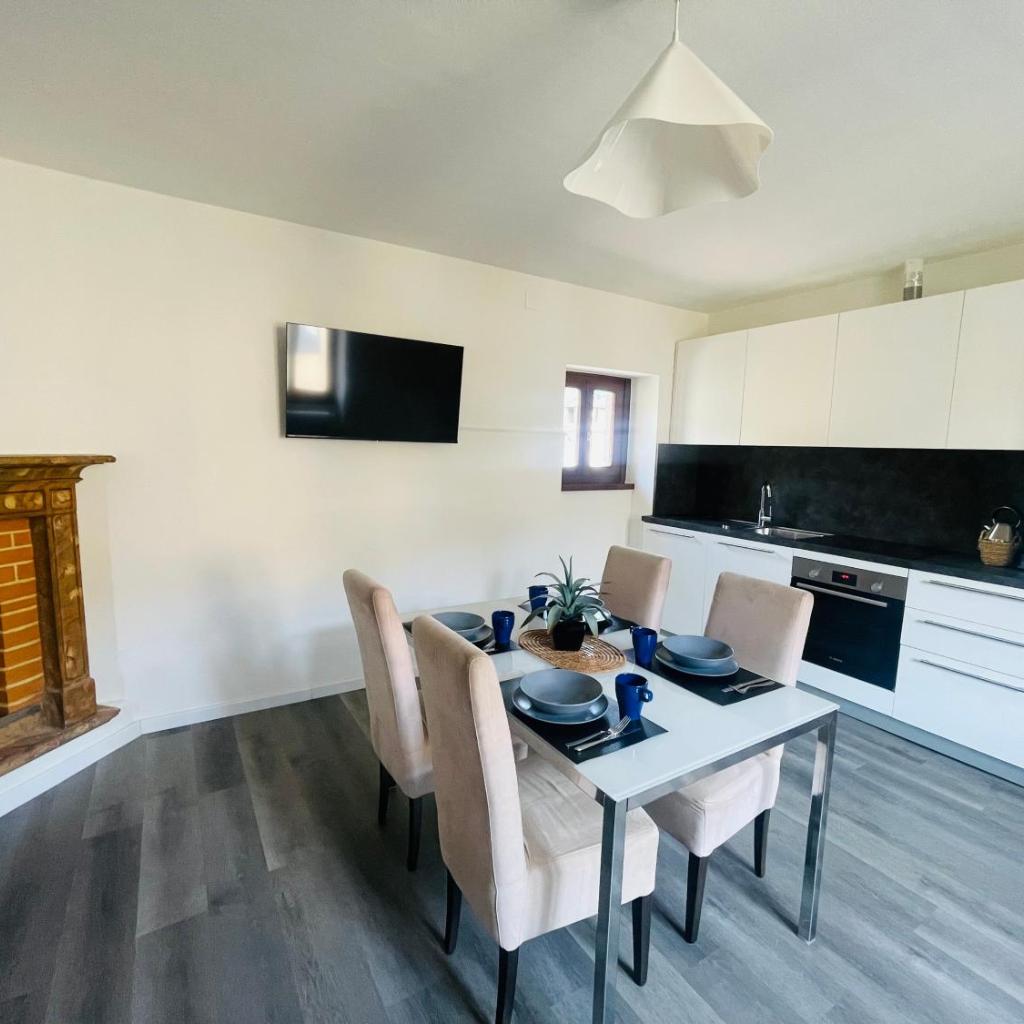 Image 5 - Vacallo Panorama Apartment by RentuGoo Travel