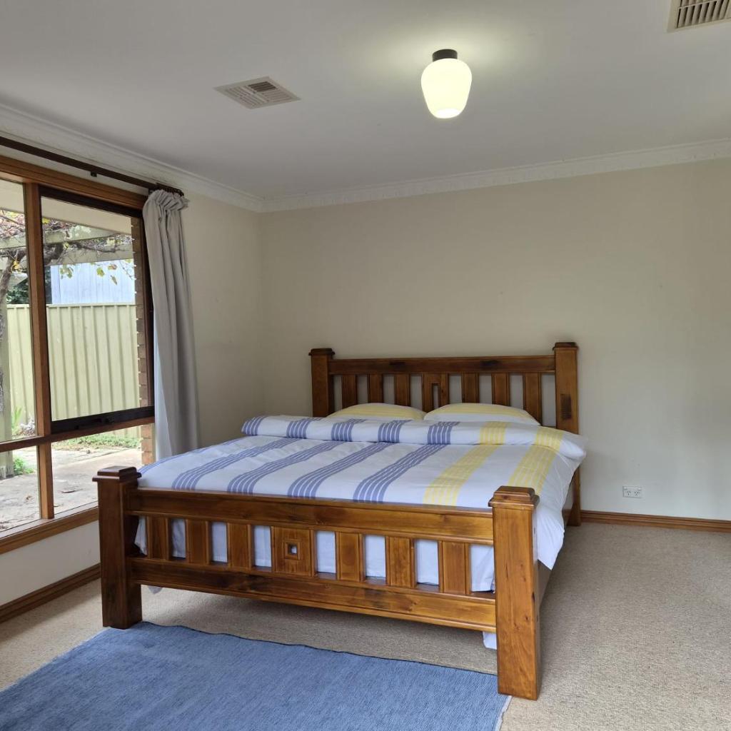 Photograph of Quiet 3BR Family Home Near Adelaide CBD - Myrtle Bank