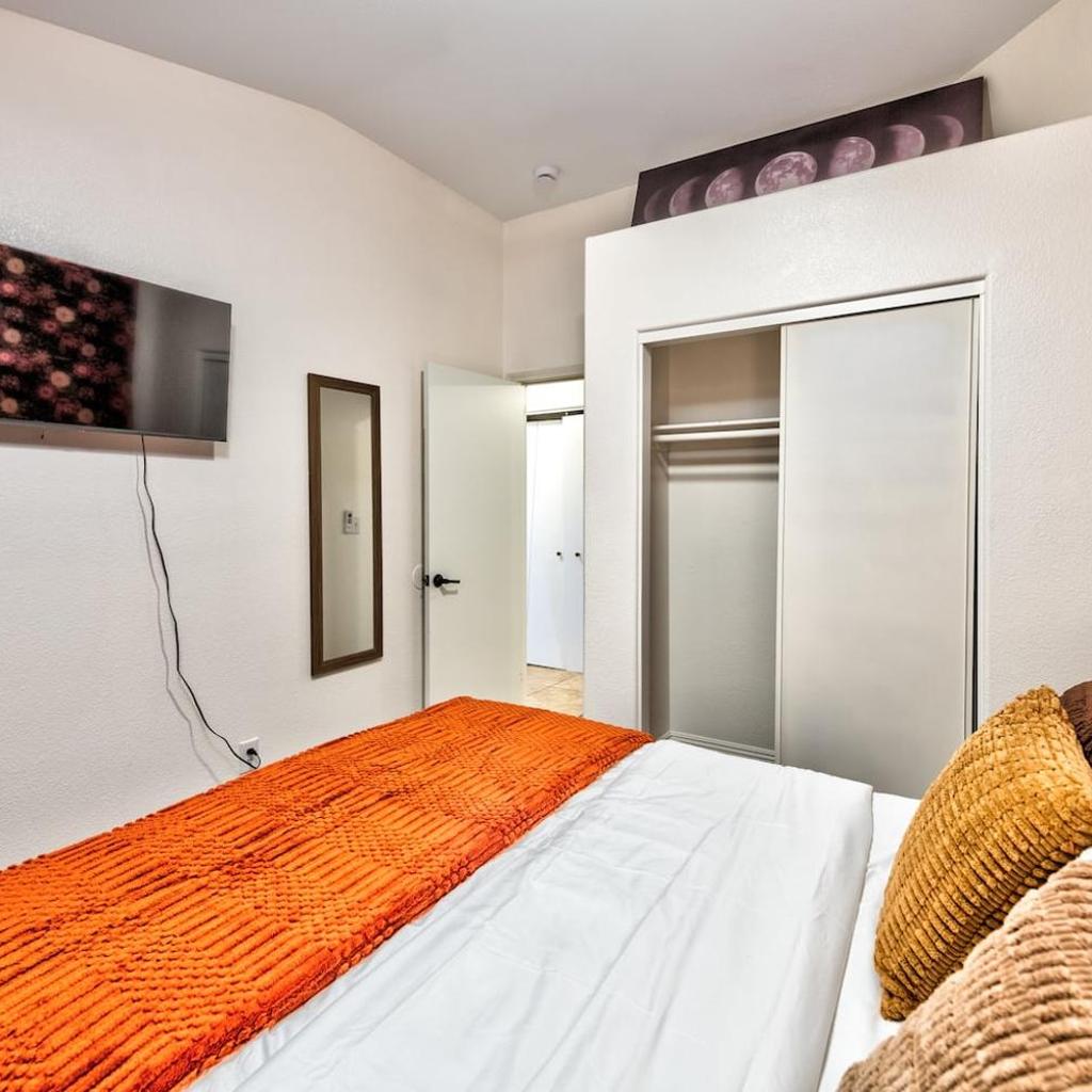 Photograph of Tropical Boho 3 bdrm house wpool