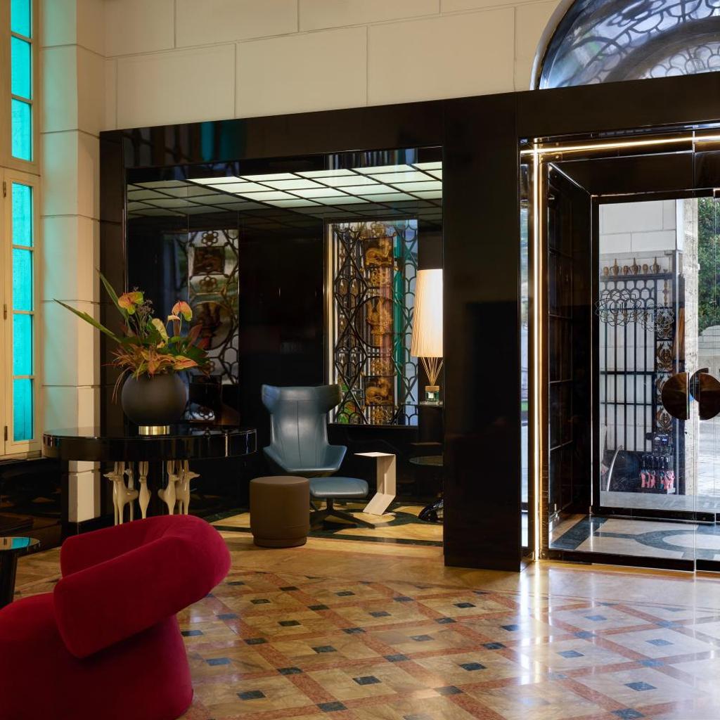 Photograph of Grand Hotel Palace Rome