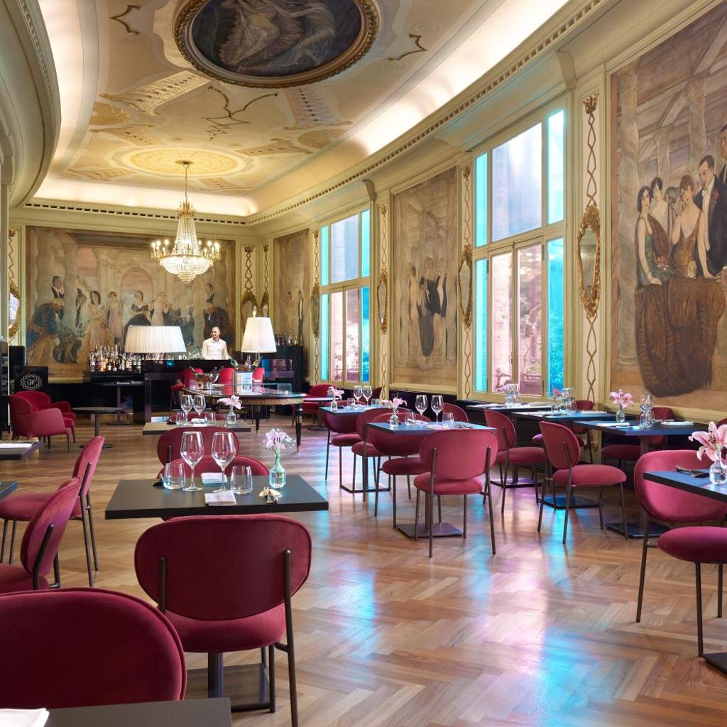Photograph of Grand Hotel Palace Rome