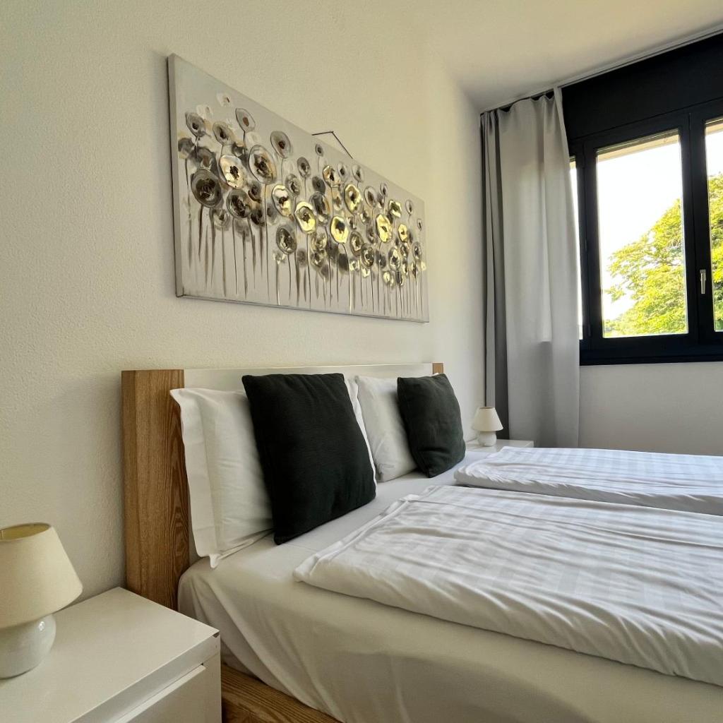 Image 16 - GuestHouse Lugano Studio Apartments by LR