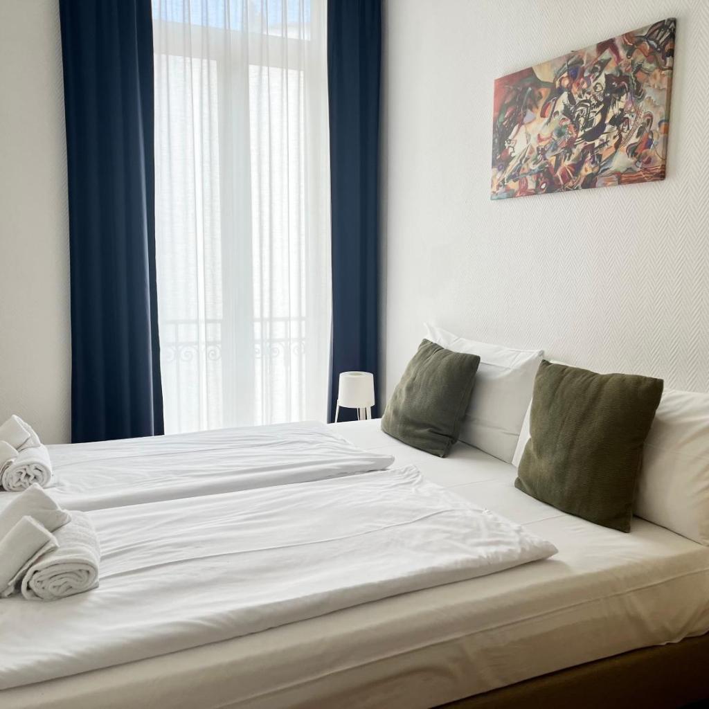 Image 67 - GuestHouse Lugano Center by LR