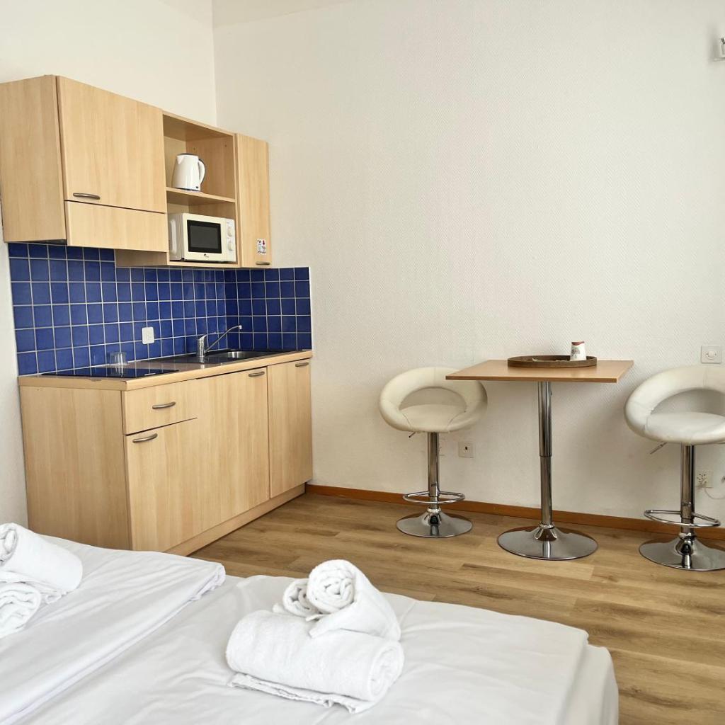 Image 69 - GuestHouse Lugano Center by LR