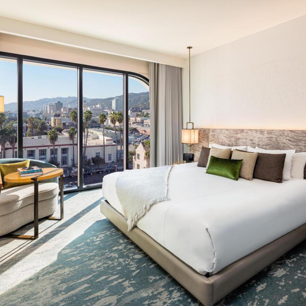 Photograph of Dream Hollywood, by Hyatt