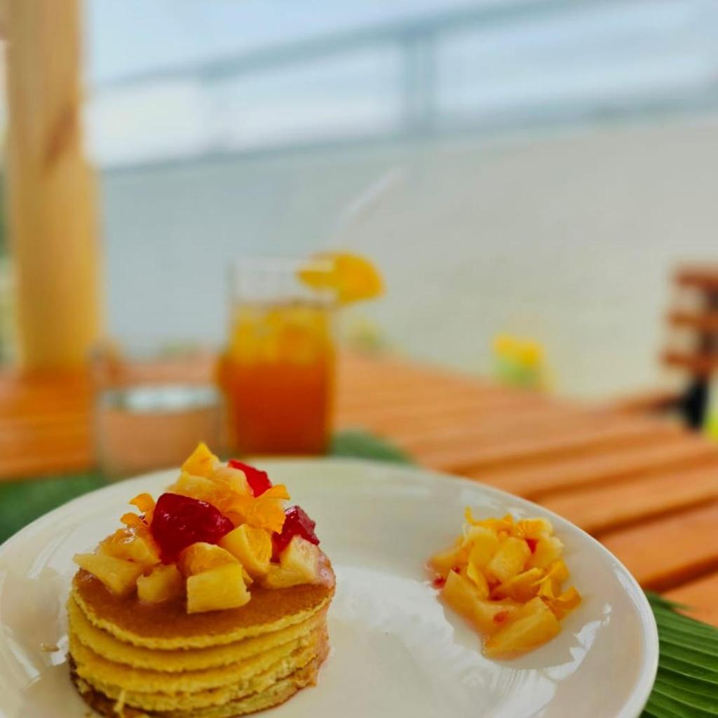 Ee Seaview Maldives, image 1 of 4