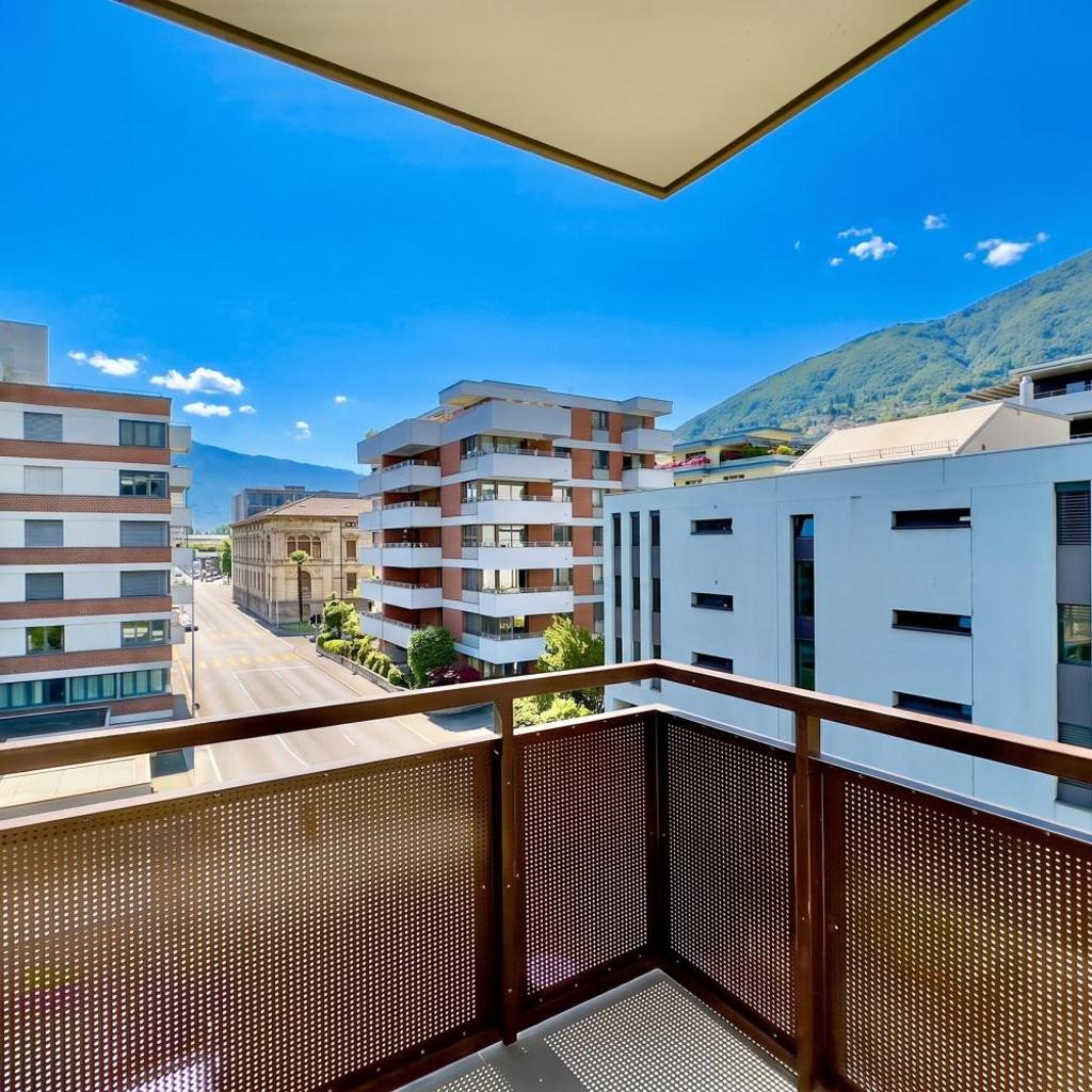 Image 8 - Imbarcadero Apartment Locarno - Happy Rentals