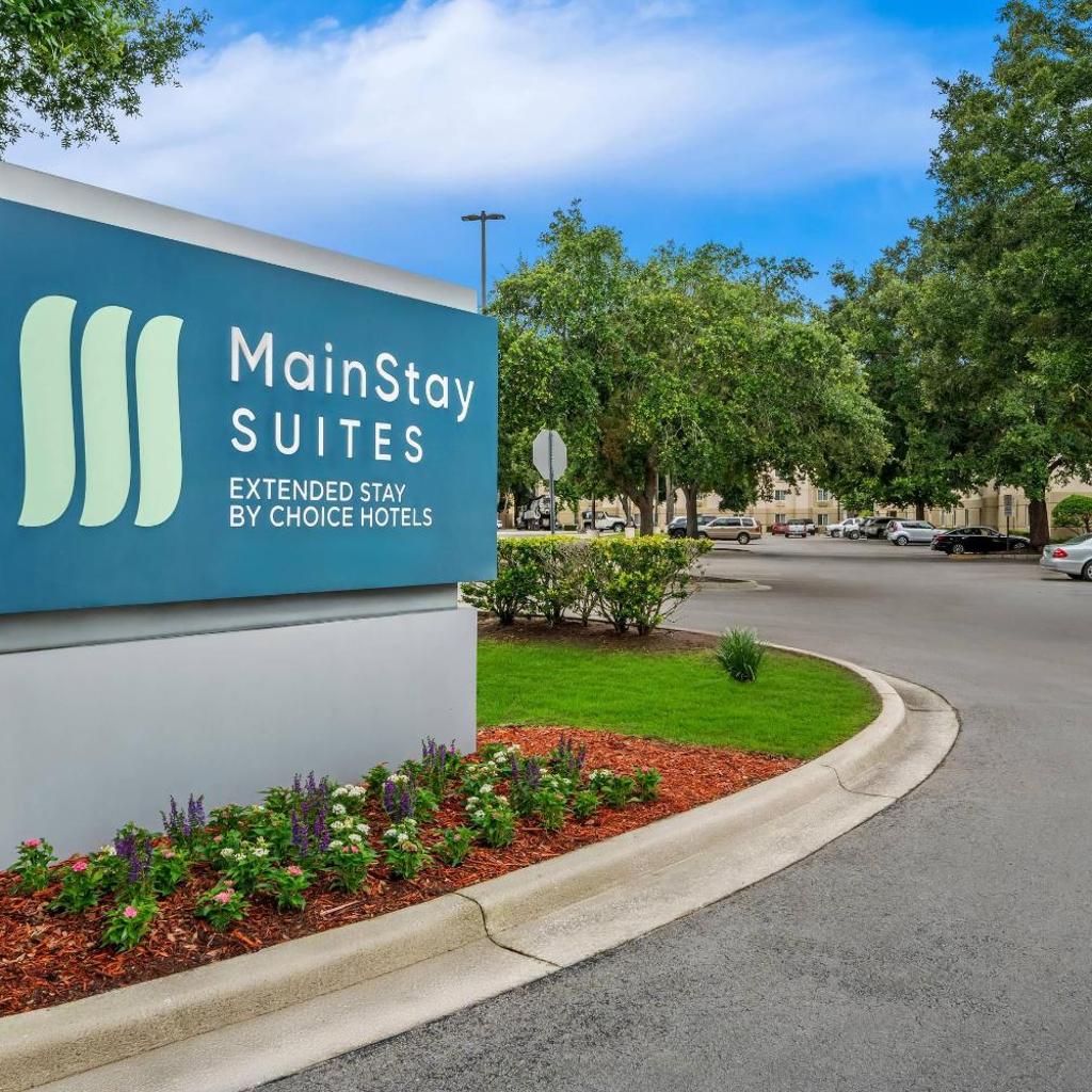 Photograph of MainStay Suites Orlando Altamonte Springs
