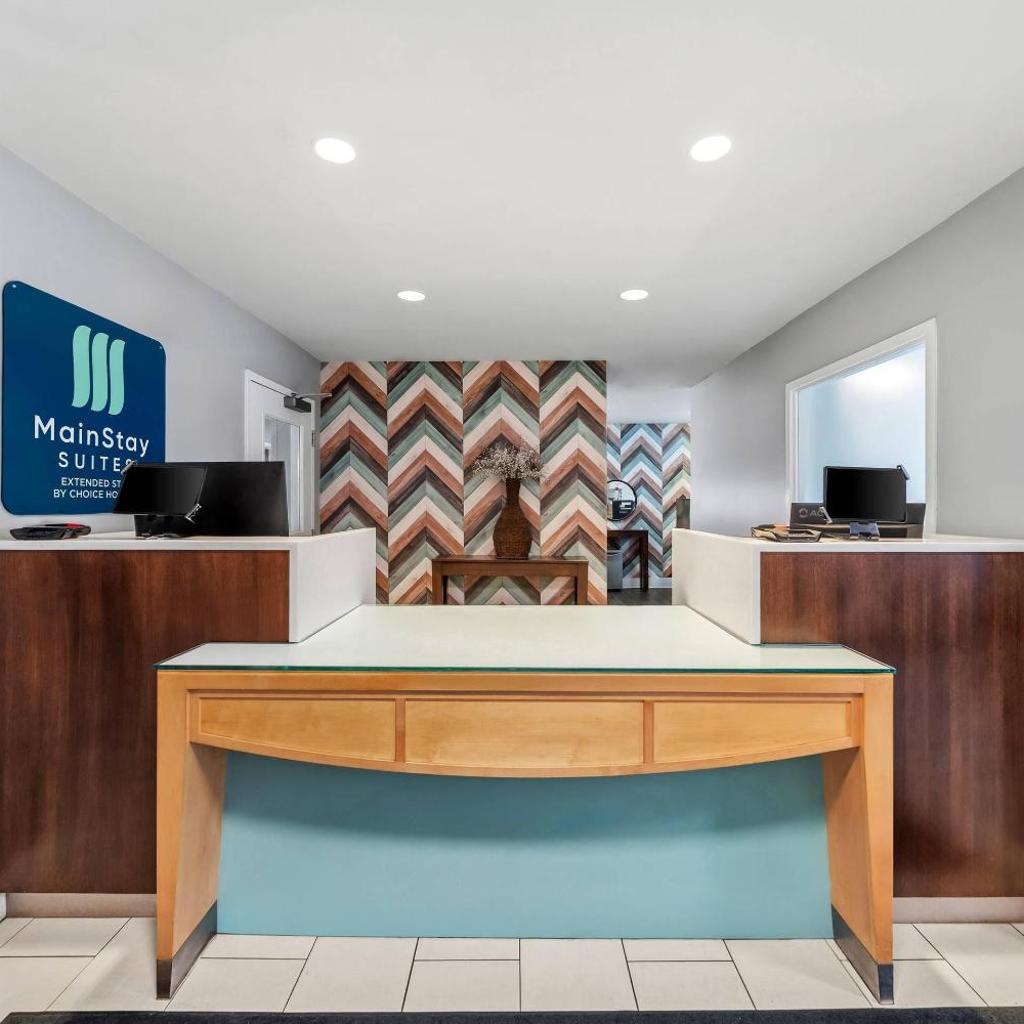Photograph of MainStay Suites Orlando Altamonte Springs