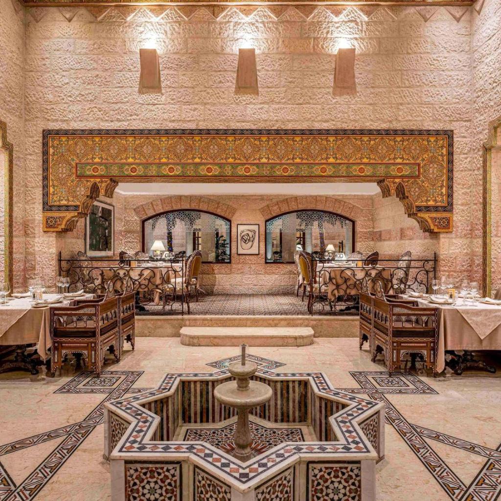 Mövenpick Resort Petra — 