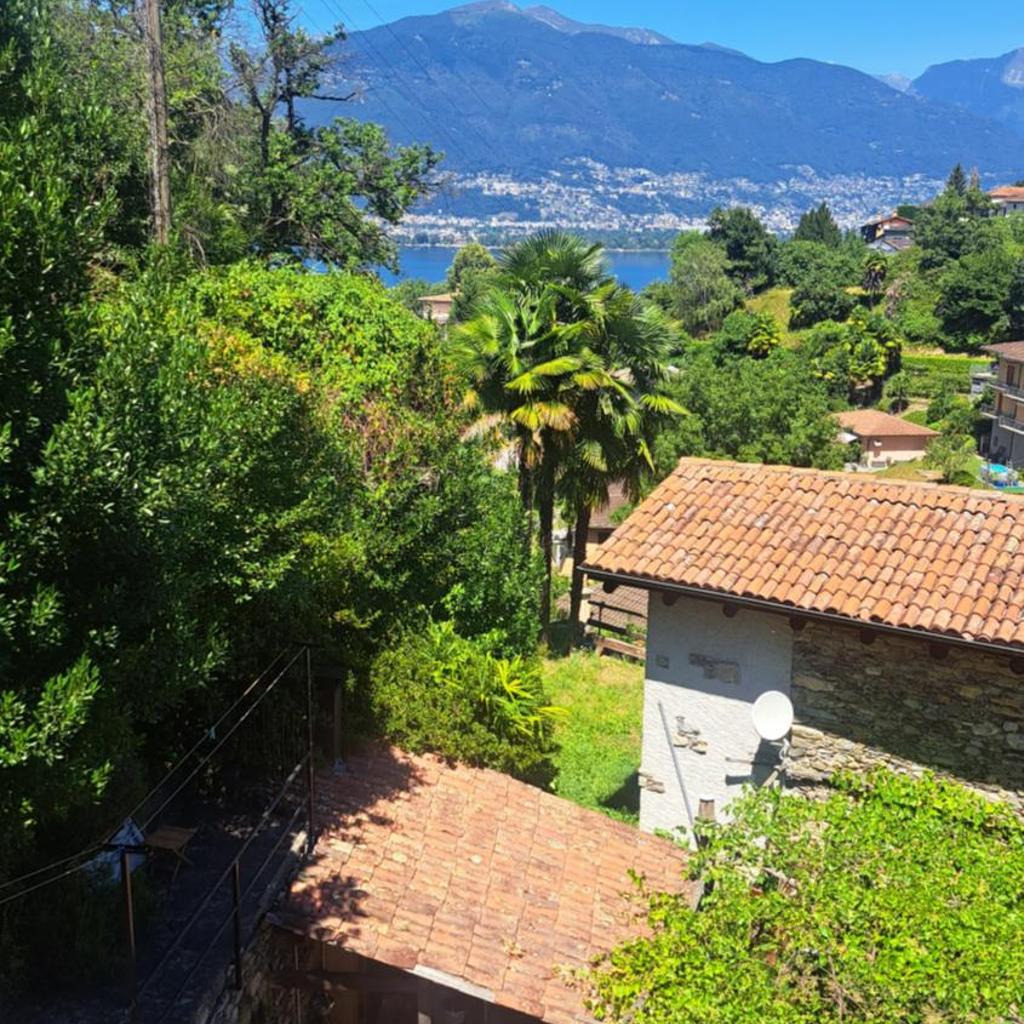 Image 55 - BnB Casa Bellavista Sant Abbondio 6577 Ranzo