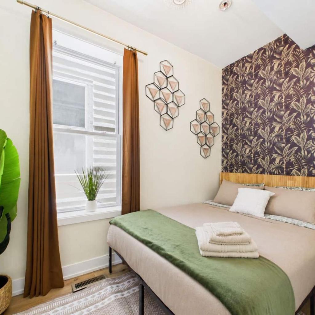 Photograph of Modern Zen Retreat mins from Downtown