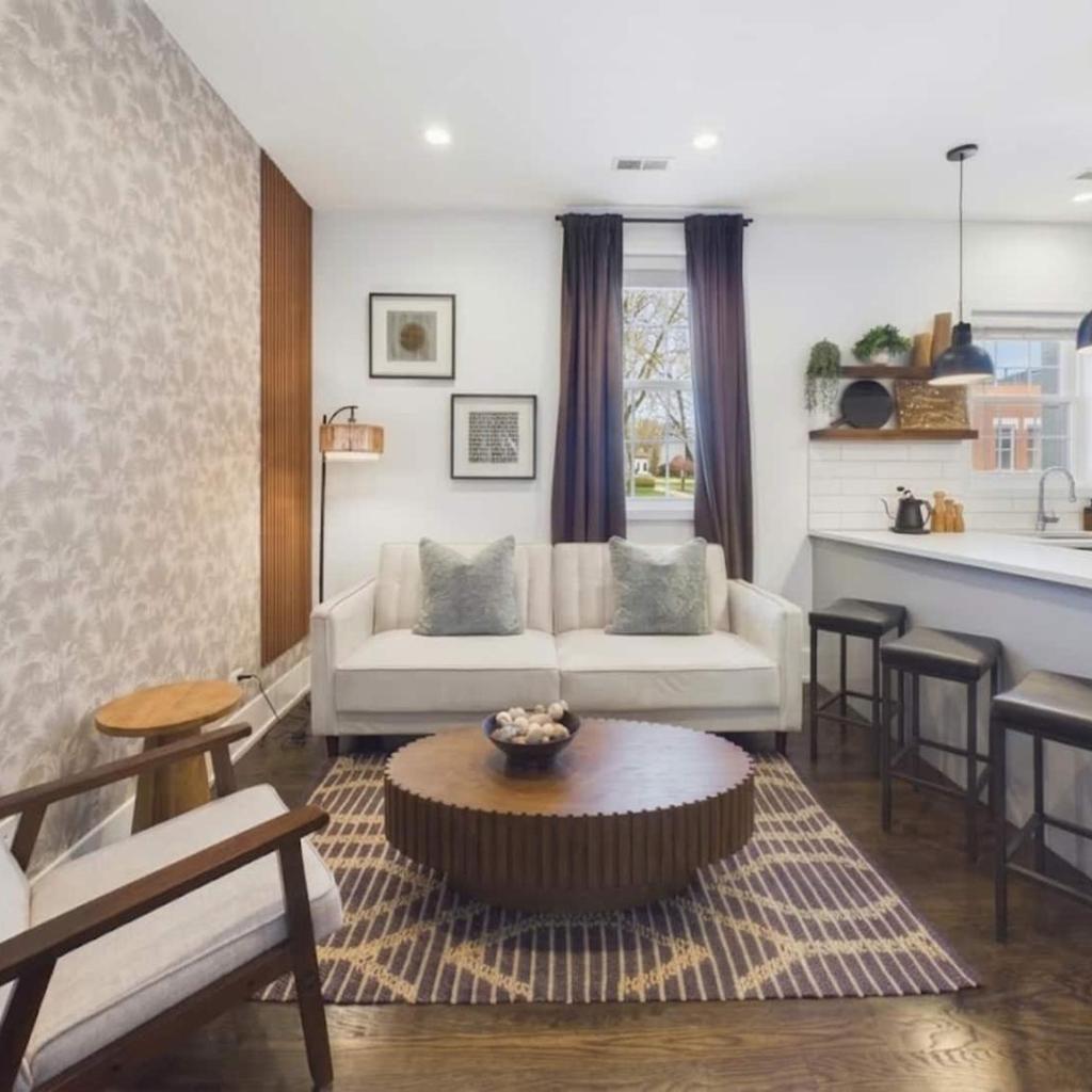 Photograph of The Boho House Two Private Suites Parking