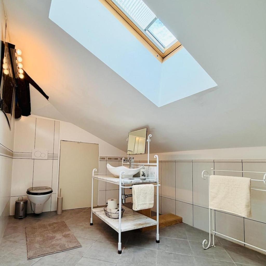 Image 13 - The Secret Loft at Casa Borgo