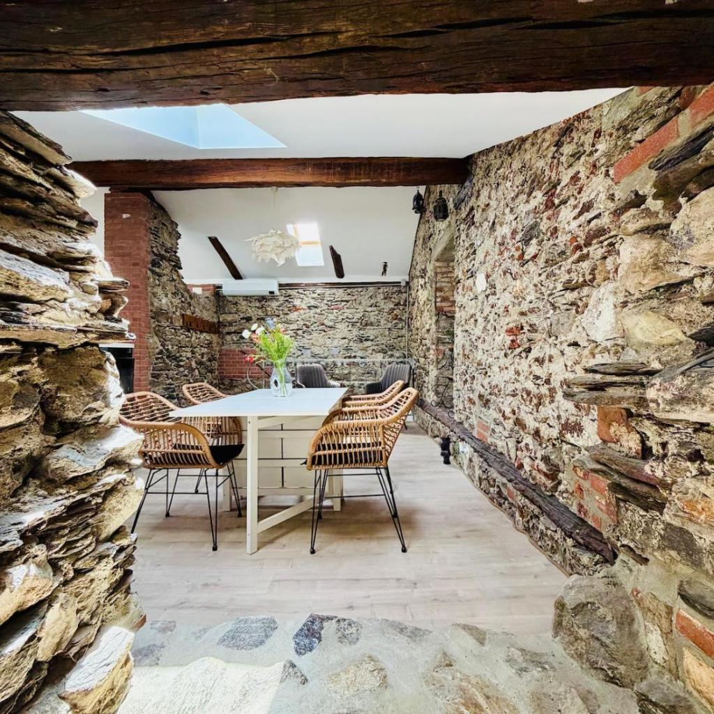 Image 4 - The Secret Loft at Casa Borgo