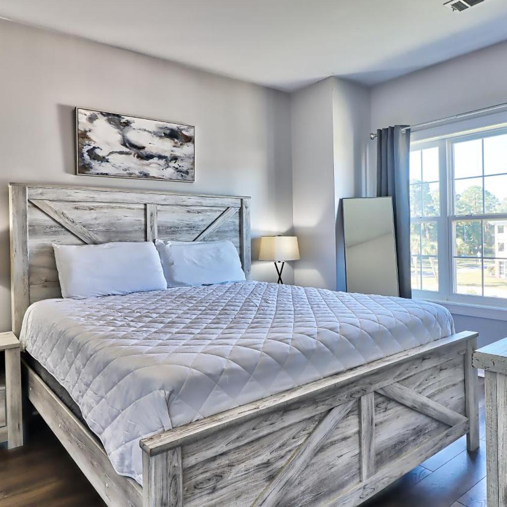 Photograph of Pet-Friendly Luxury 3BR with Pool Sleeps 8 Near Beach